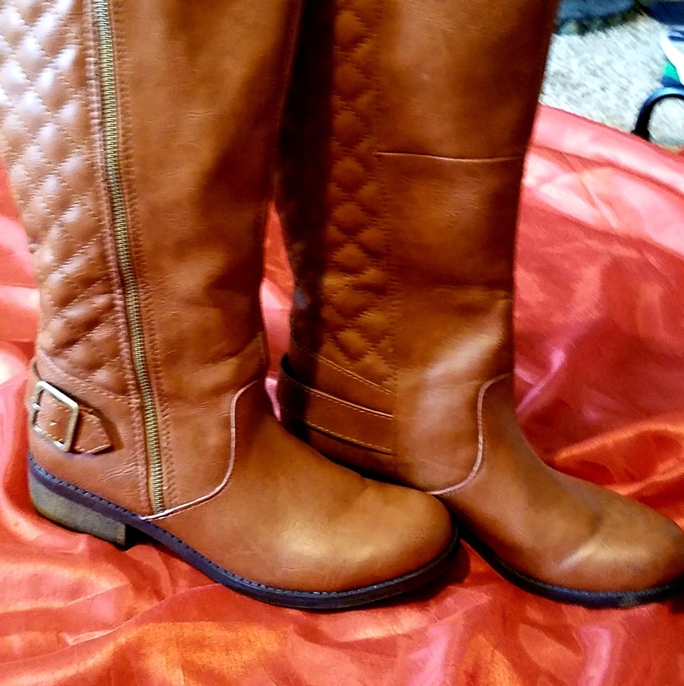 Faux leather tan boots